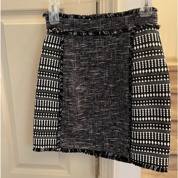 French Connection Pixal Skirt - Picture 2 of 6